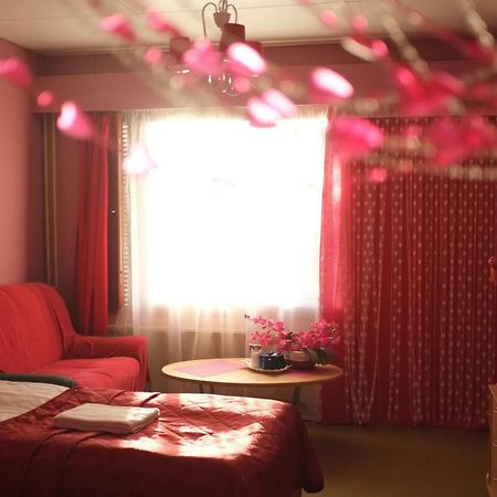 Hotel Villa Vanessa Siltakyla ภายนอก รูปภาพ