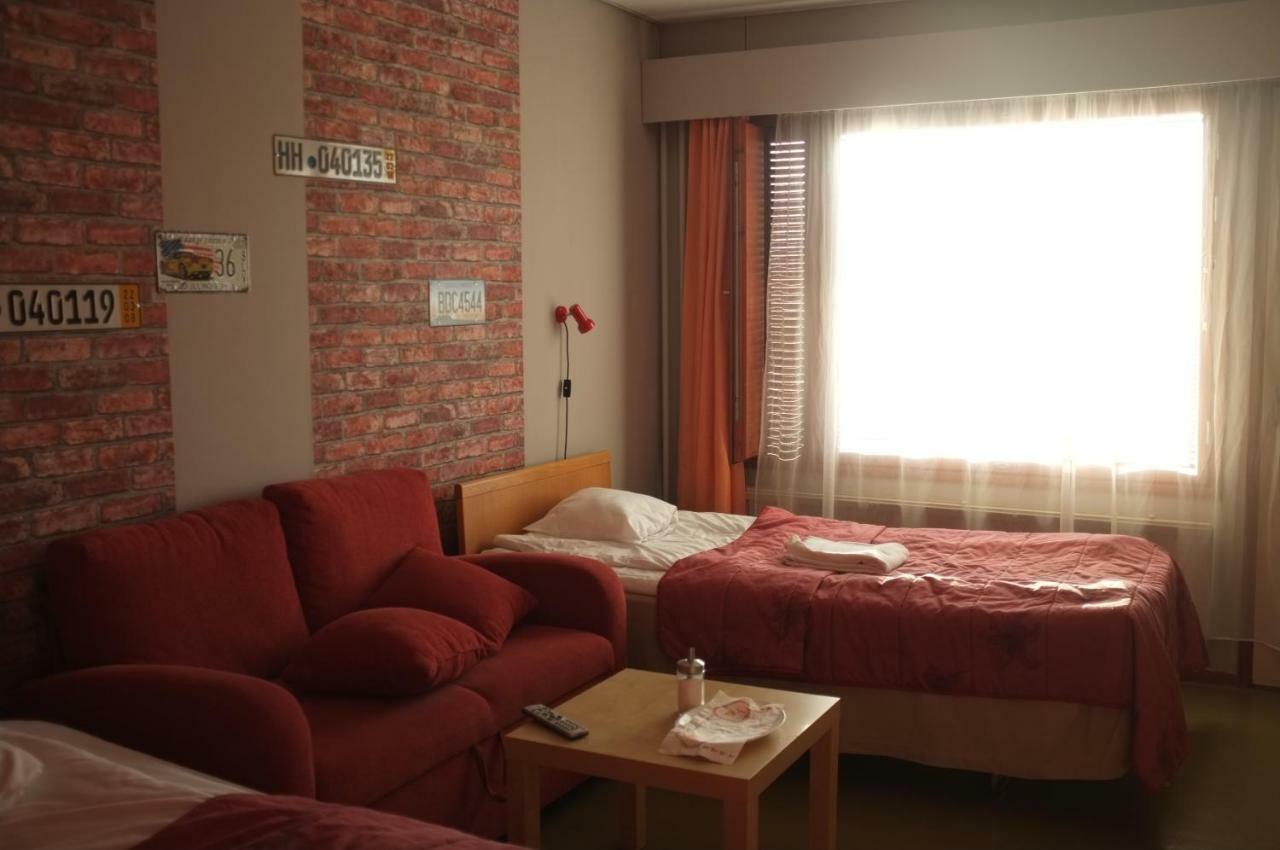 Hotel Villa Vanessa Siltakyla ภายนอก รูปภาพ